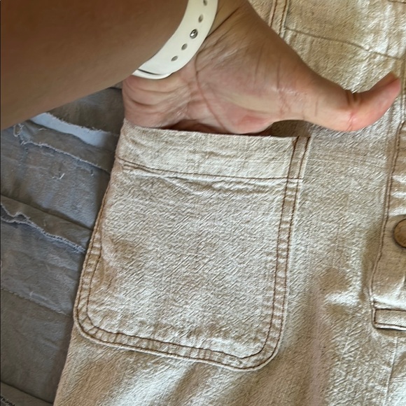 Shinestar Cream Sleeveless Jumpsuit with Tailored Fit - Picture 3 of 5